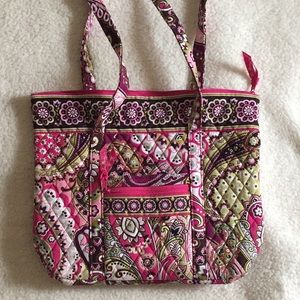 Vera Bradley Very Berry Paisley tote bag